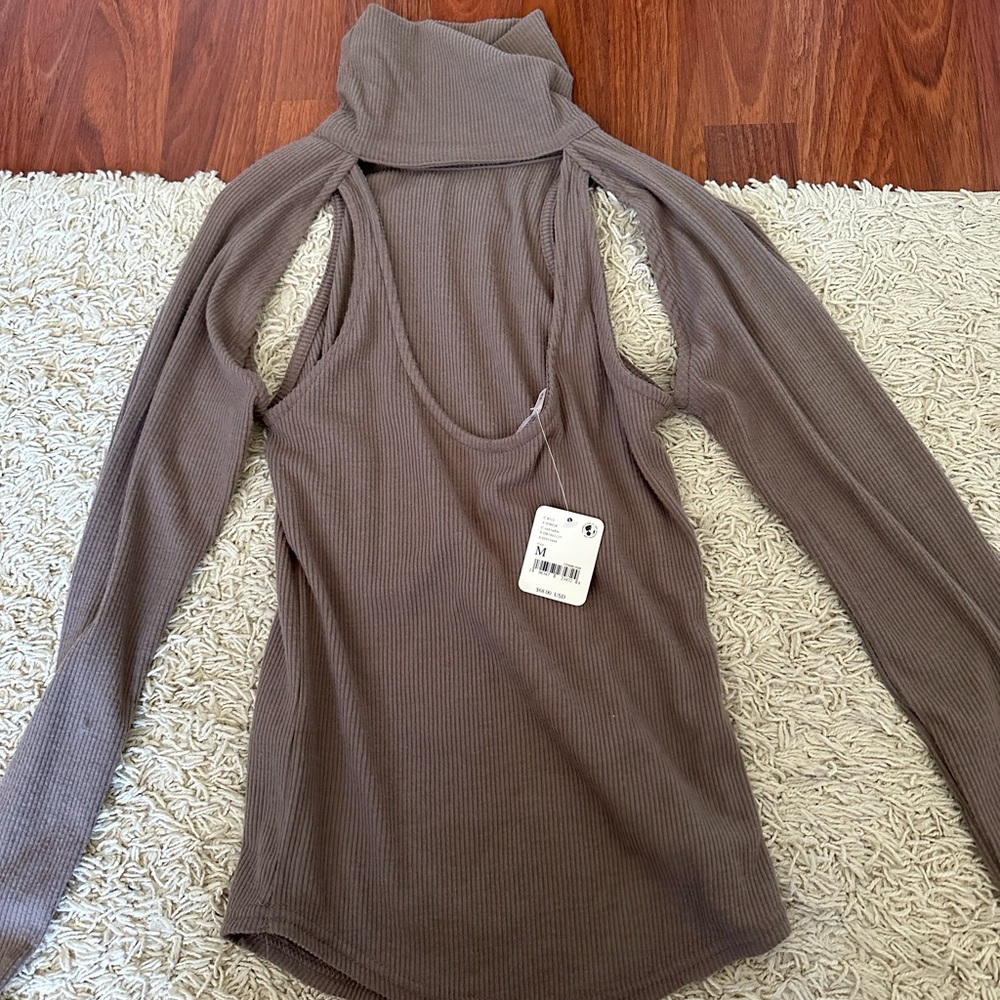 NWT Free People Cutout Turtleneck